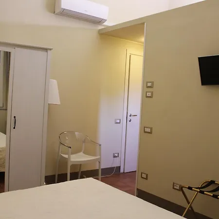 Relais Le Ortensie 2*